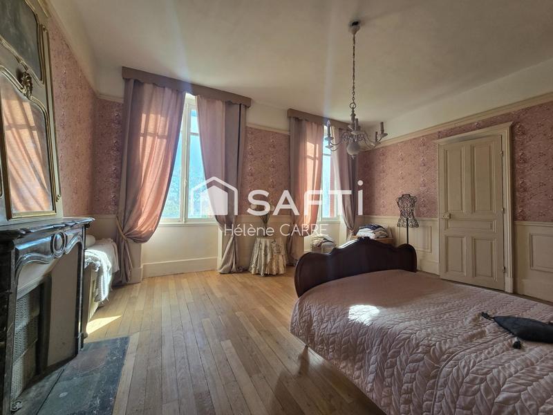 Château - 670 m² - 16 pièces