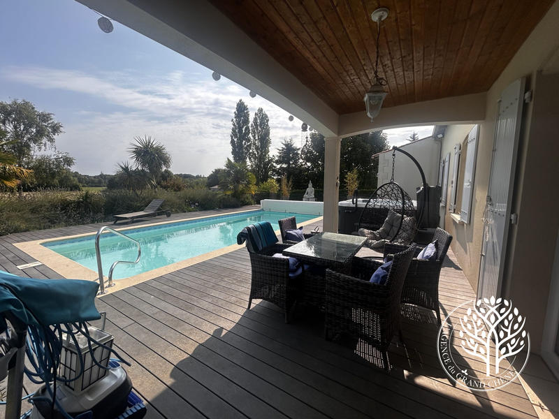 Maison - 173 m² - 7 pièces