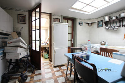 Maison - 90 m² - 5 pièces