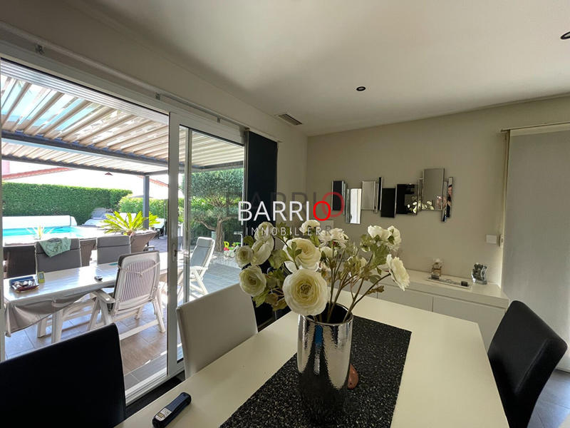 Villa - 128 m² - 4 pièces