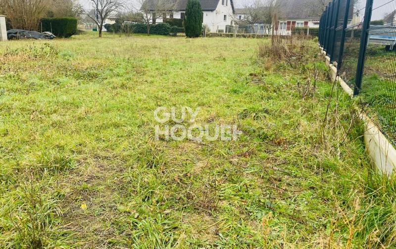 Terrain constructible - 690 m²