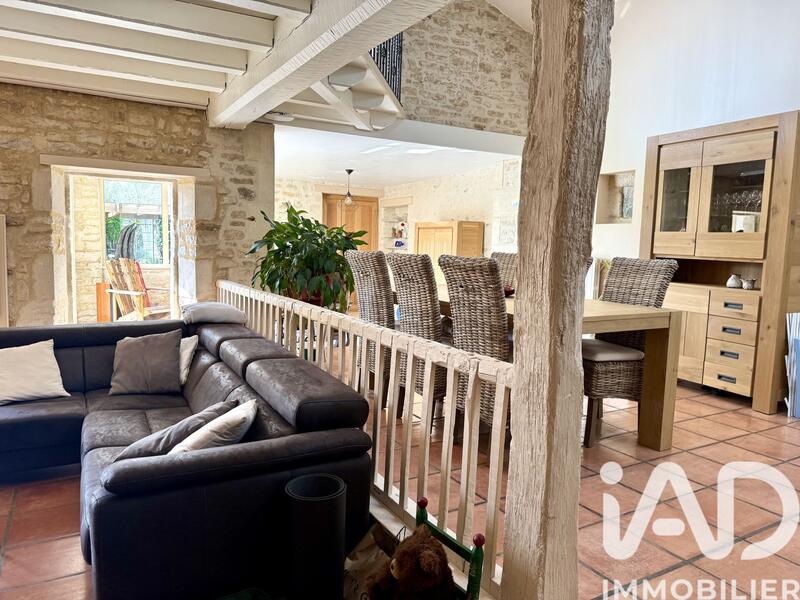 Maison de campagne - 211 m² - 5 pièces