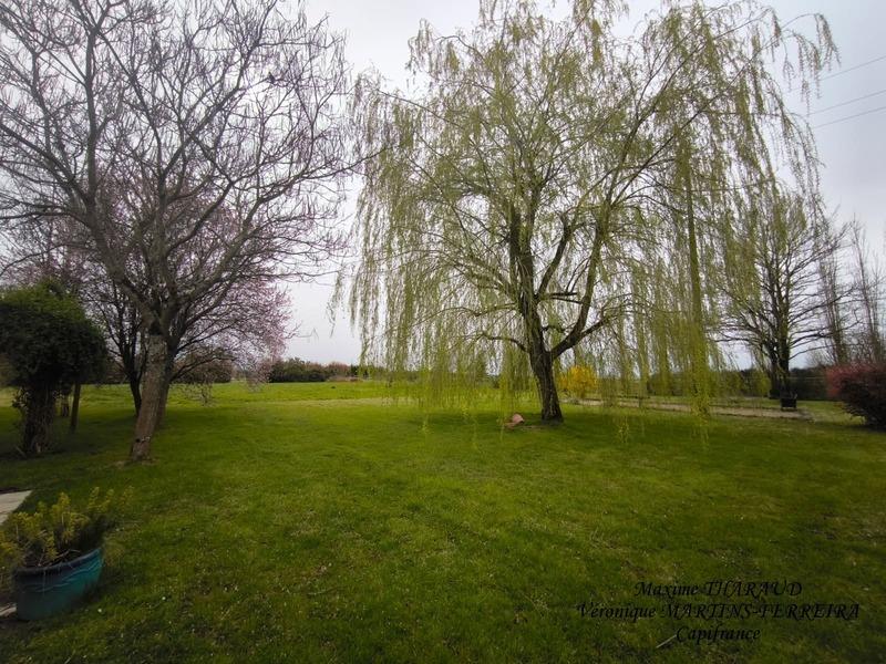 Propriété - 214 m² - 7 pièces