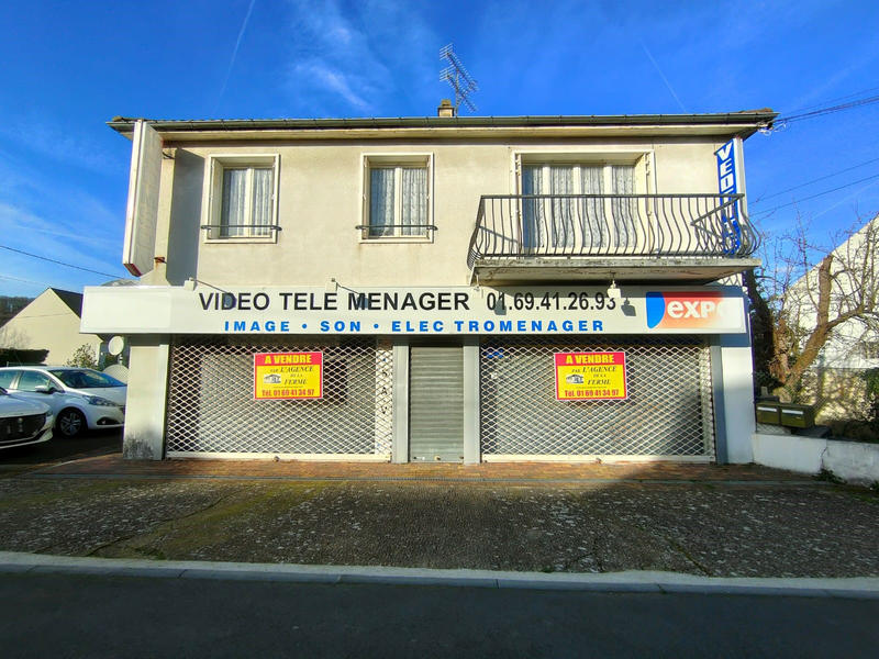 Maison - 216 m² - 10 pièces