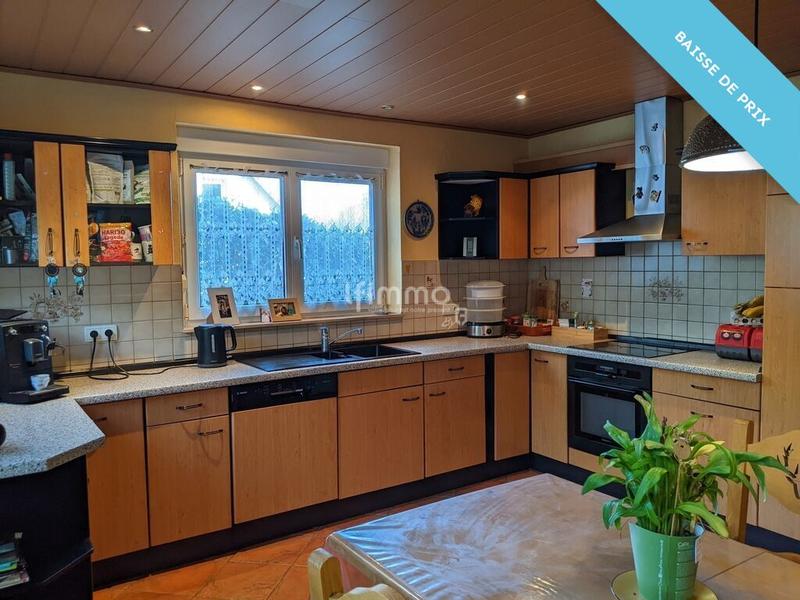 Maison - 180 m² - 8 pièces