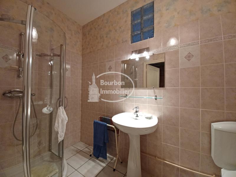 Maison - 174 m² - 7 pièces