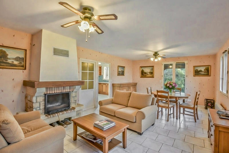 Maison - 80 m² - 6 pièces