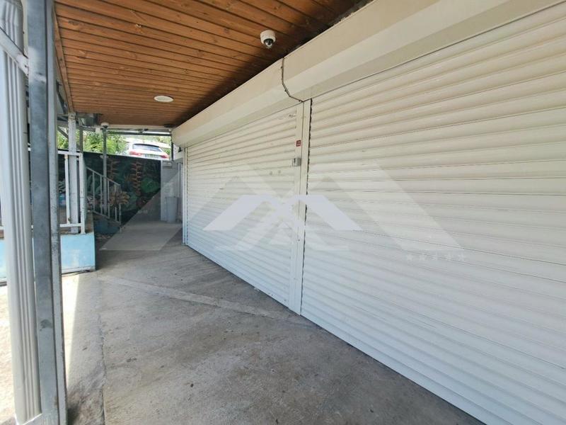 Fonds de commerce - Local commercial - 34 m²