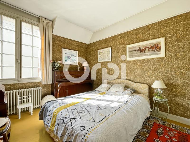 Maison - 187 m² - 7 pièces