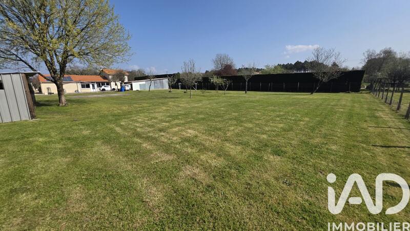 Maison - 226 m² - 10 pièces