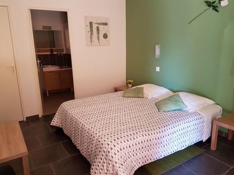 Appartement - 800 m² - 31 pièces