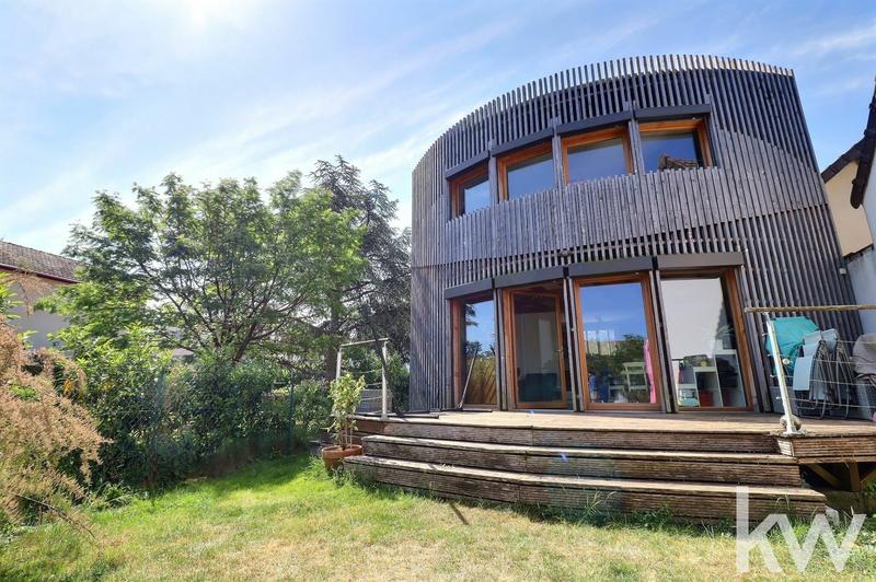 Maison - 152 m² - 6 pièces