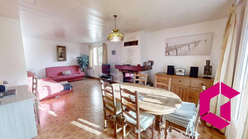 Maison - 91 m² - 4 pièces