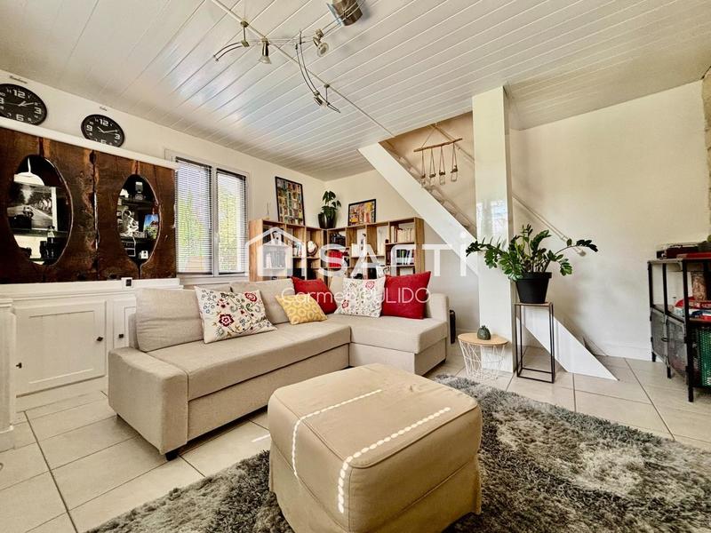 Maison - 260 m² - 7 pièces