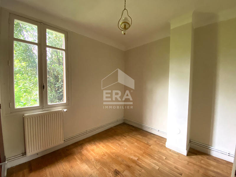 Maison - 160 m² - 8 pièces