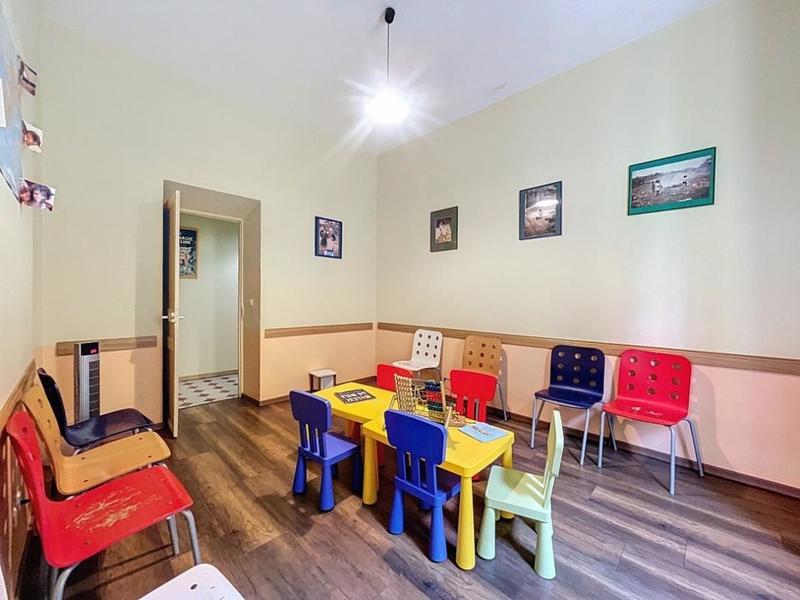 Local d'activité / Entrepôt - 91 m²