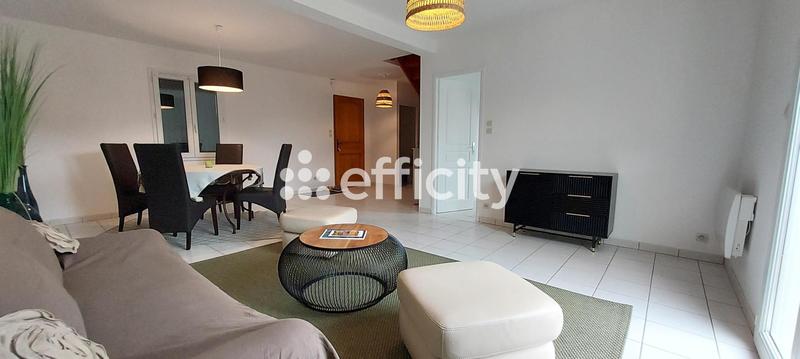 Maison - 90 m² - 4 pièces