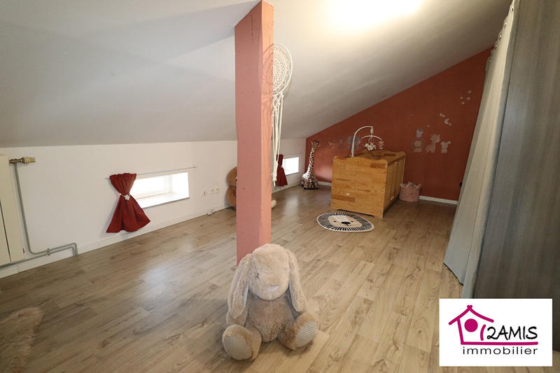 Maison - 125 m² - 6 pièces