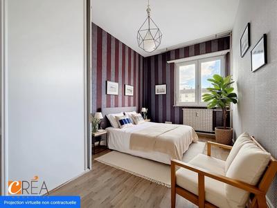 Appartement - 100 m² - 5 pièces