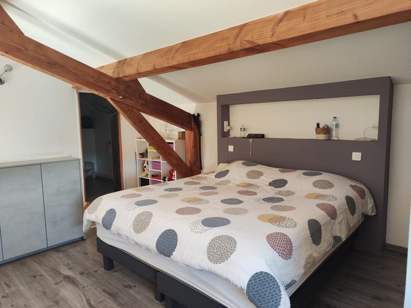 Maison - 176 m² - 7 pièces