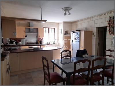 Maison de village - 175 m² - 8 pièces