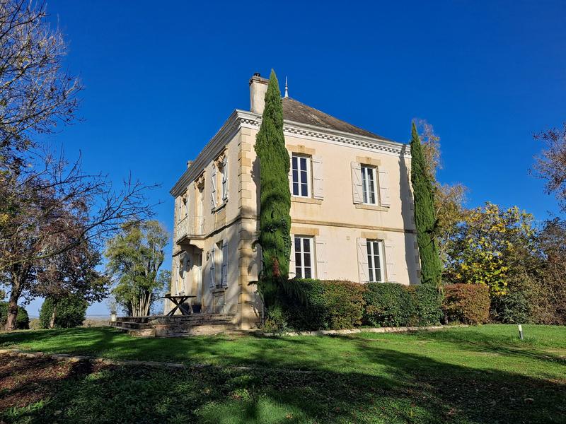 Maison - 155 m² - 5 pièces