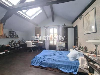 Maison - 185 m² - 7 pièces