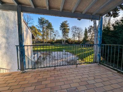 Maison - 180 m² - 6 pièces