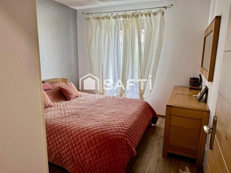 Maison - 137 m² - 4 pièces