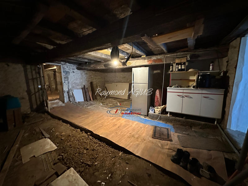 Maison de village - 132 m² - 8 pièces