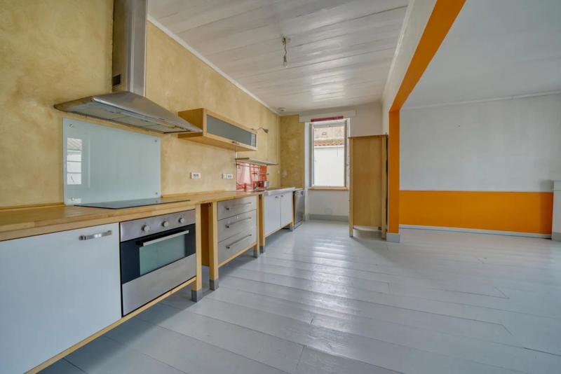 Appartement - 190 m² - 6 pièces