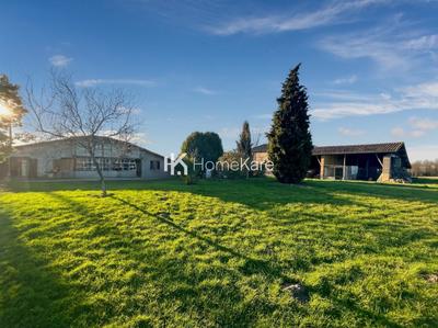 Maison - 151 m² - 7 pièces