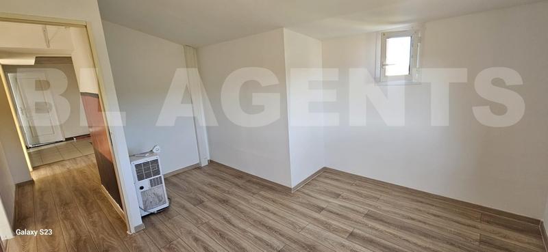 Maison traditionnelle - 133 m² - 6 pièces