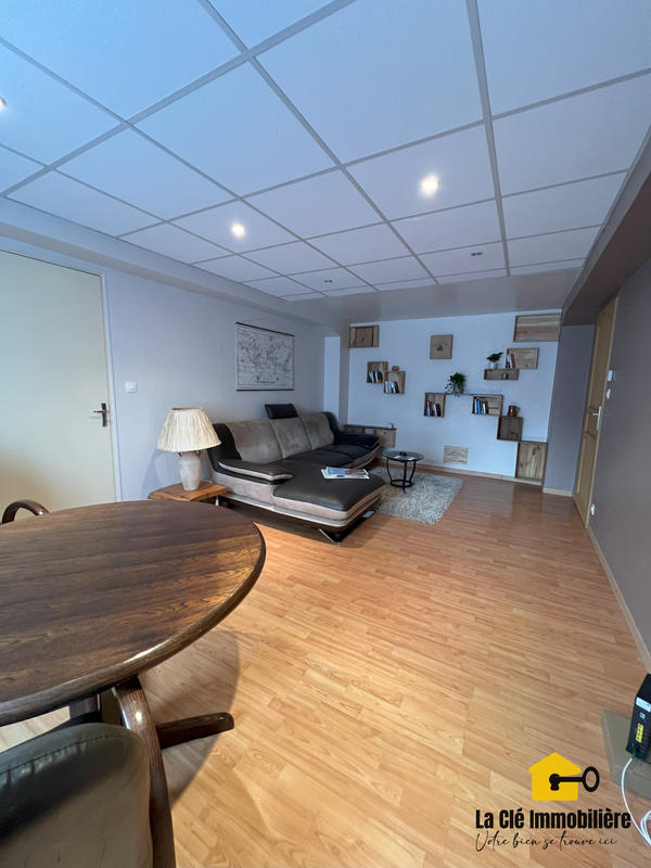 Appartement - 65 m² - 2 pièces