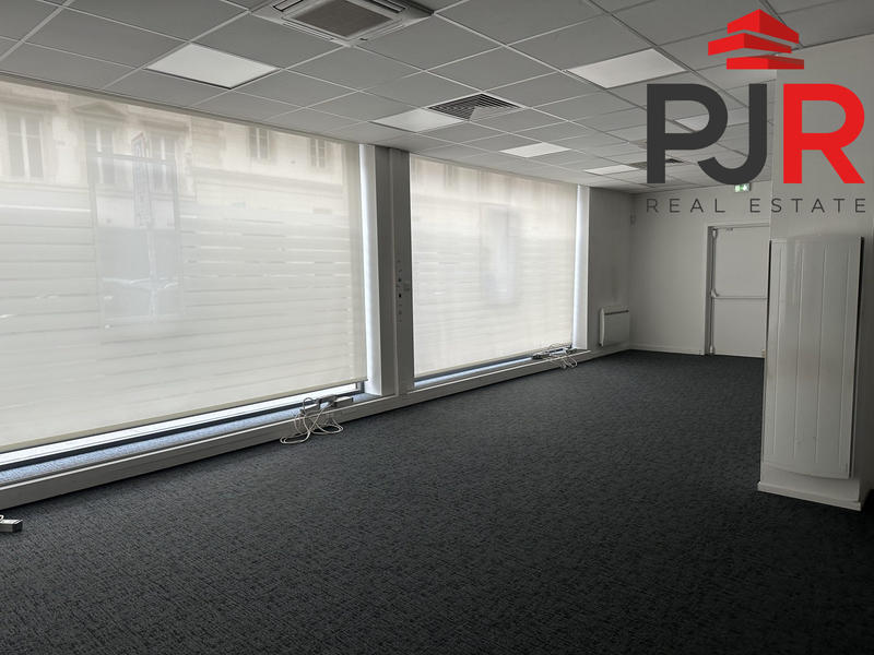 Local commercial - 442 m²