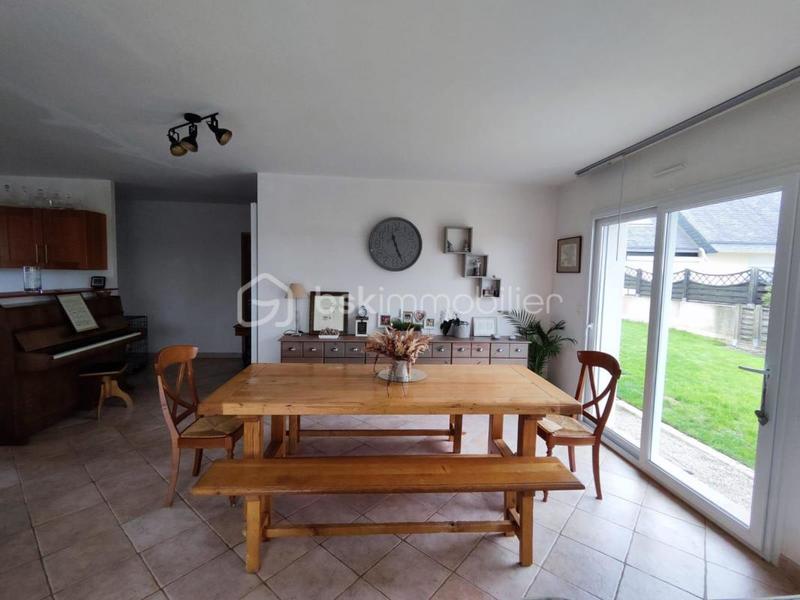 Maison - 141 m² - 7 pièces