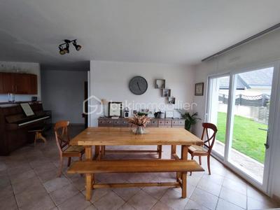 Maison - 141 m² - 7 pièces
