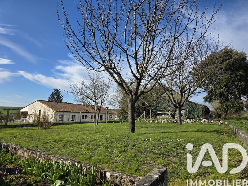 Maison - 121 m² - 7 pièces