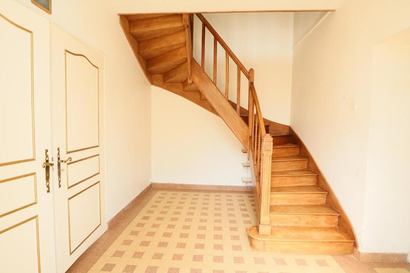 Maison - 195 m² - 10 pièces