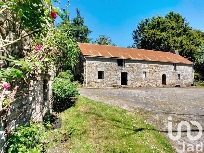 Maison - 390 m² - 4 pièces