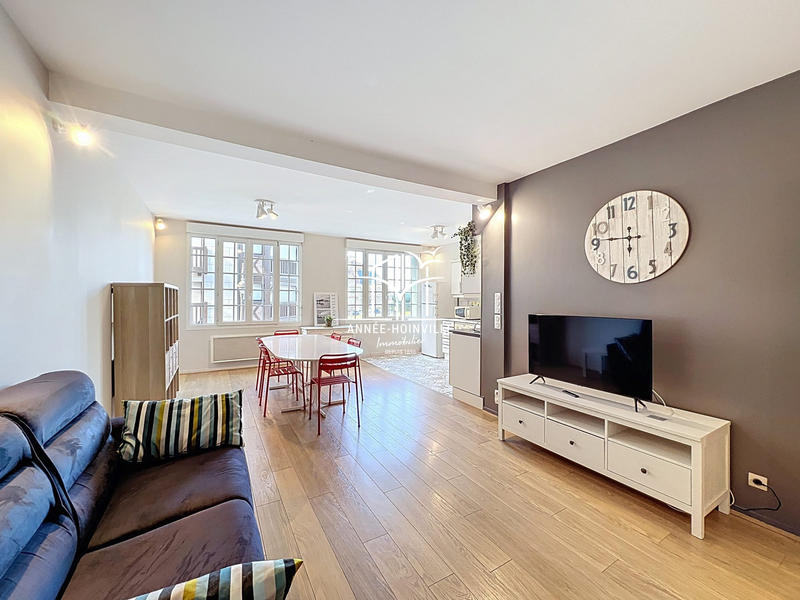 Appartement - 70 m² - 3 pièces