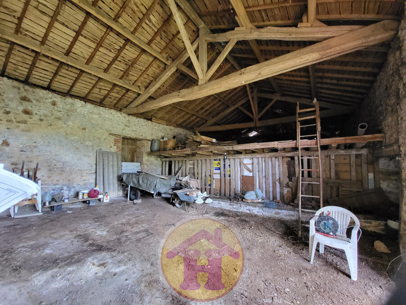 Maison - 94 m² - 6 pièces