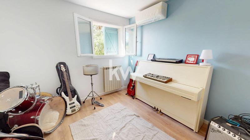 Maison - 157 m² - 5 pièces