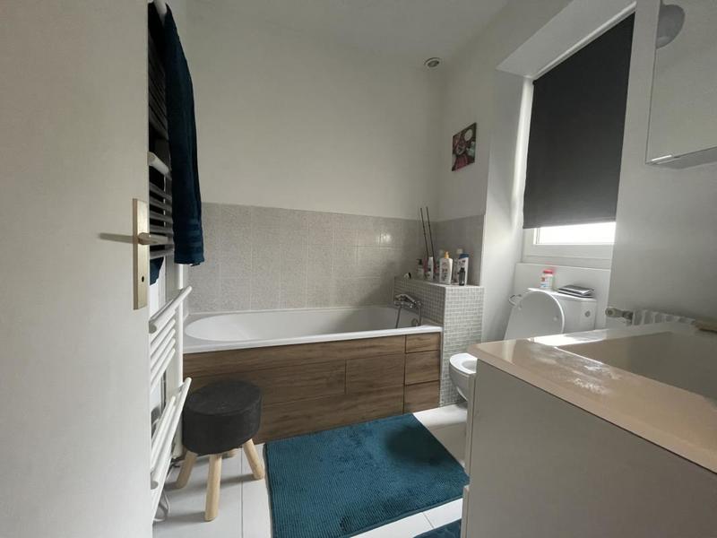 Maison - 115 m² - 6 pièces