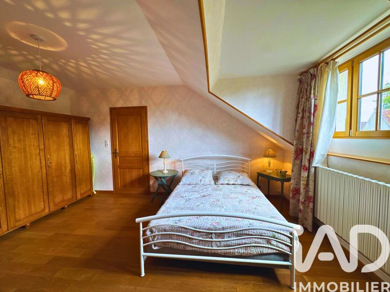 Maison - 197 m² - 7 pièces