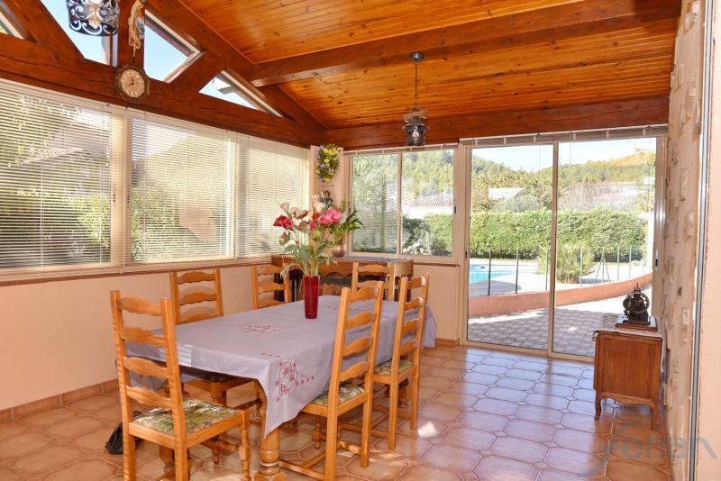 Maison - 143 m² - 6 pièces