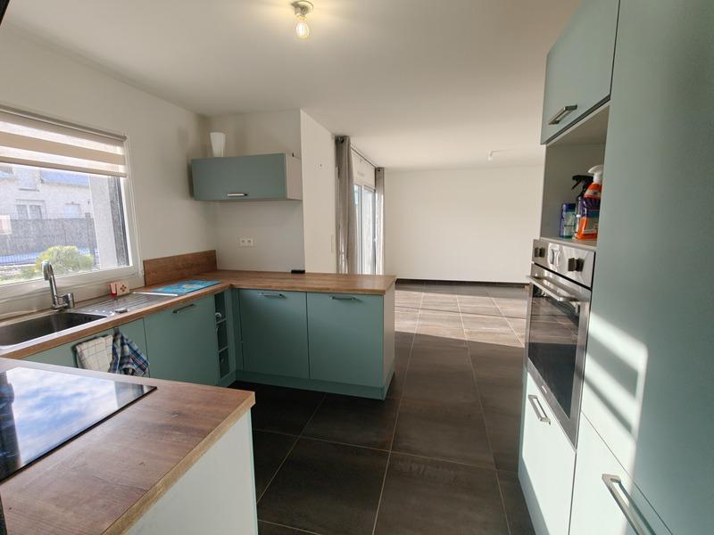 Maison - 96 m² - 5 pièces