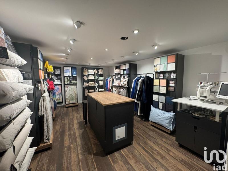 Local commercial - 90 m²