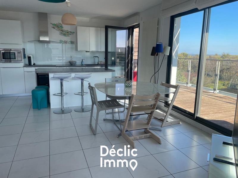 Appartement - 65 m² - 3 pièces