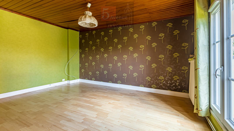 Appartement - 80 m² - 4 pièces